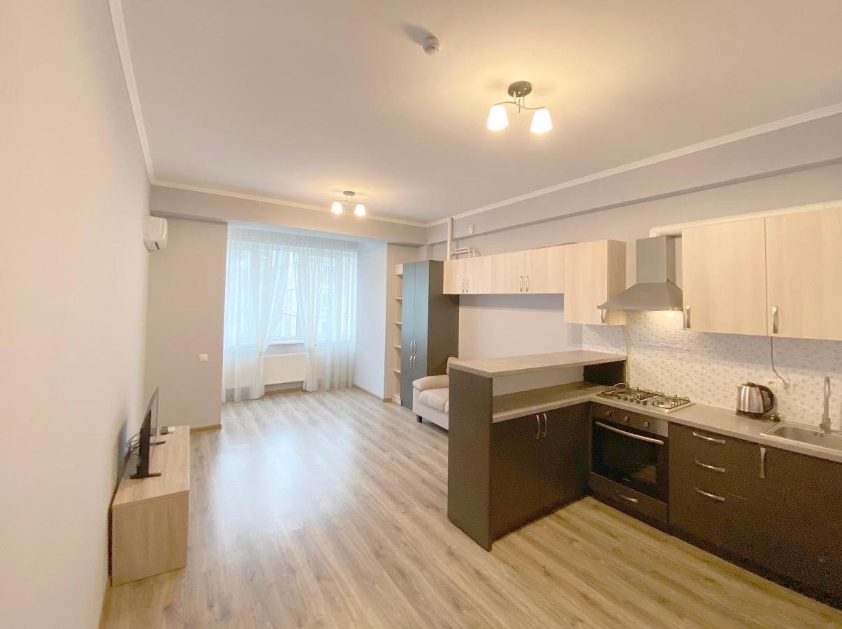 Sky House Central Apartment Chisinau Exterior foto